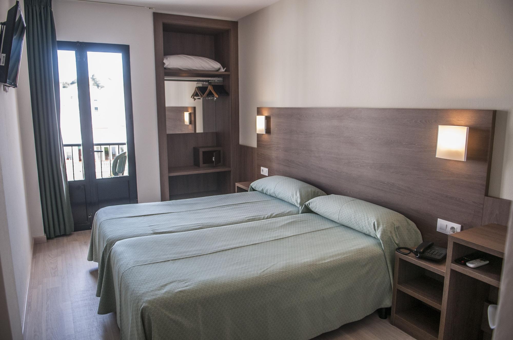 Hotel Loar Ferreries Kültér fotó