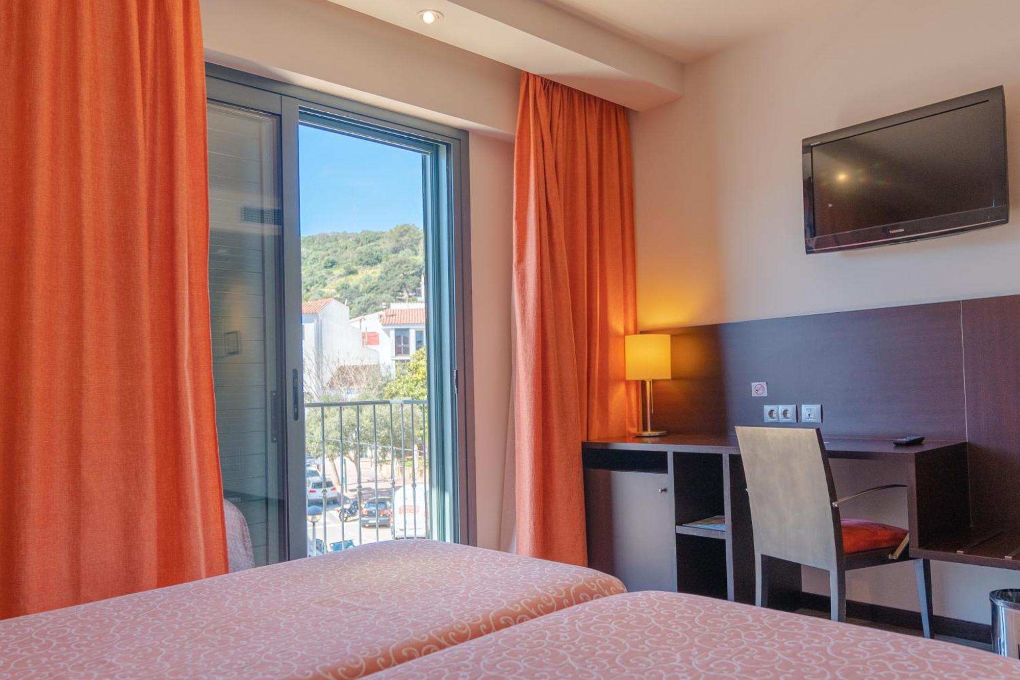 Hotel Loar Ferreries Kültér fotó