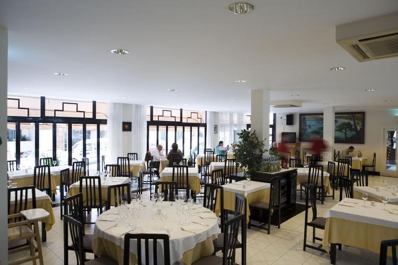 Hotel Loar Ferreries Kültér fotó